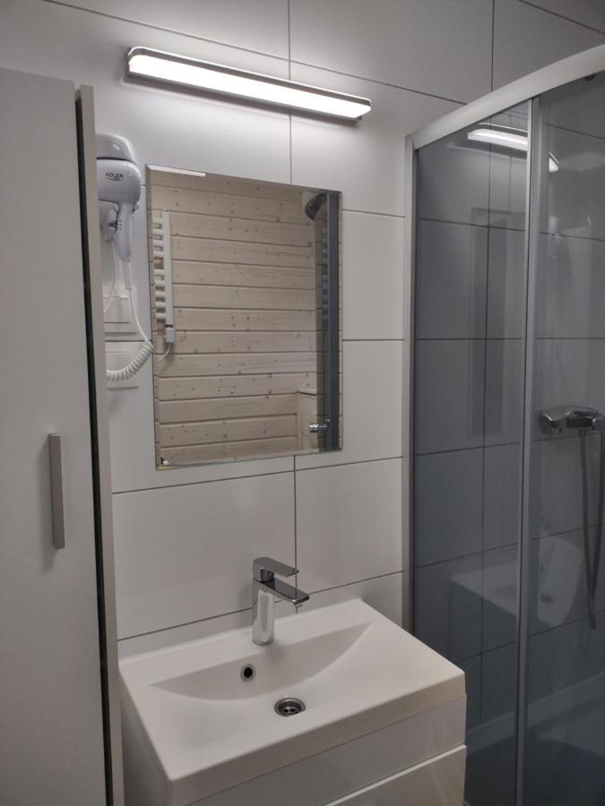 Domek Parterowy Apartamentowy Ostoja 里沃 外观 照片