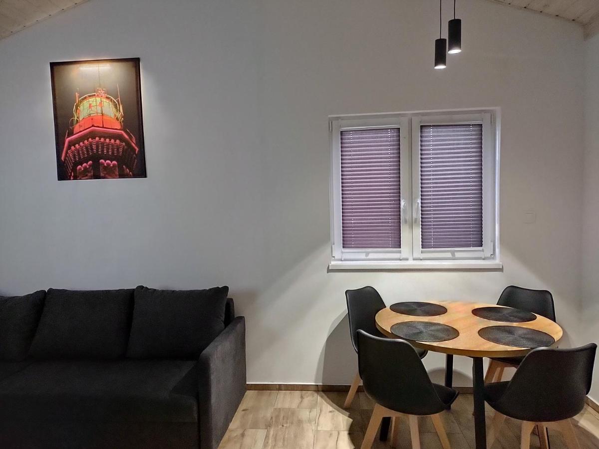 Domek Parterowy Apartamentowy Ostoja 里沃 外观 照片