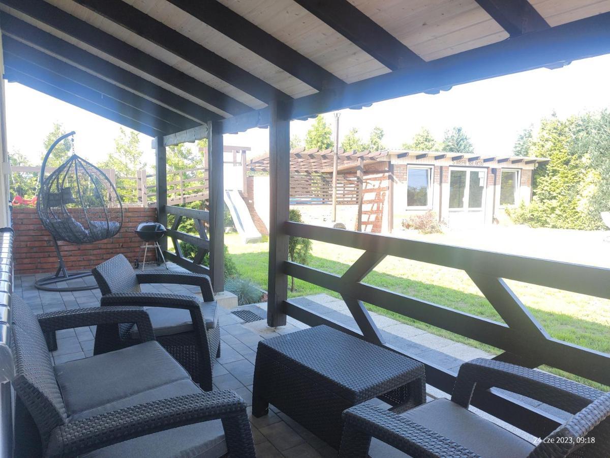 Domek Parterowy Apartamentowy Ostoja 里沃 外观 照片